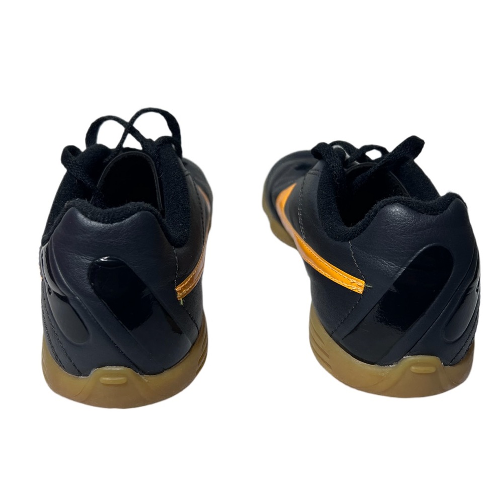 Nike Youth Indoor Soccer Shoes Black Orange Gum Sole Size 2Y - Picture 4 of 10